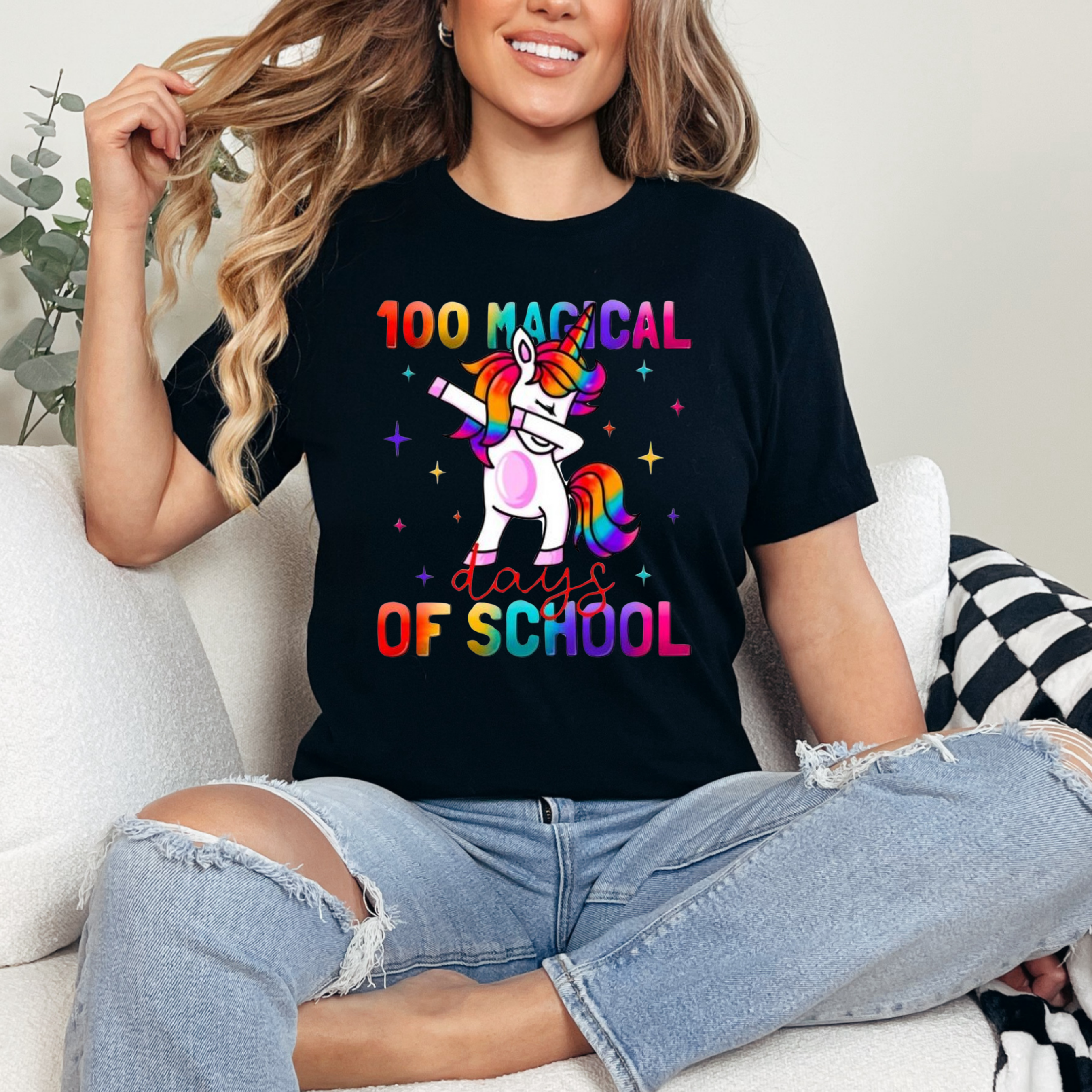 100 Days of School Dabbing Unicorn Teacher T-shirt