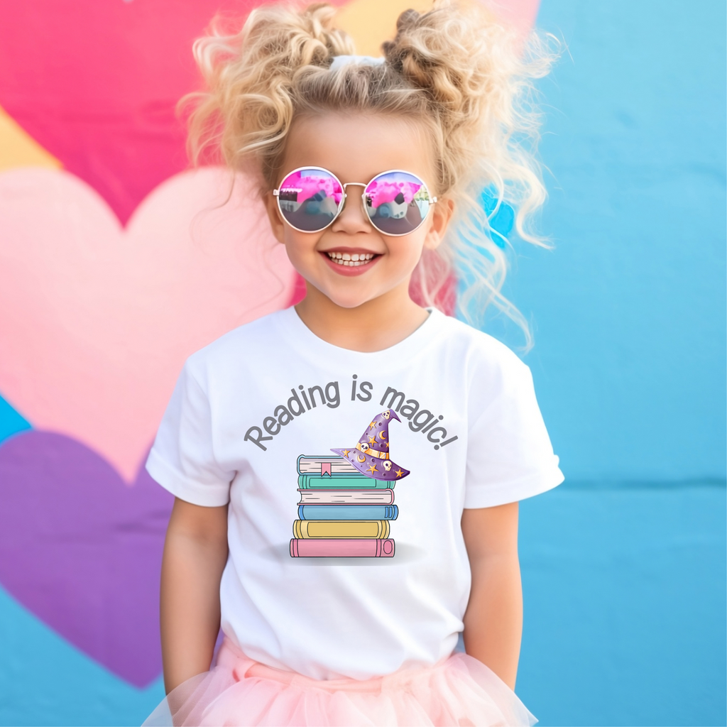 Kid's Book Week - Reading is magic - Purple Witches' Hat - t-shirt