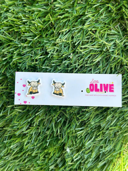 Fluffy Highland Cow Dangle Earrings