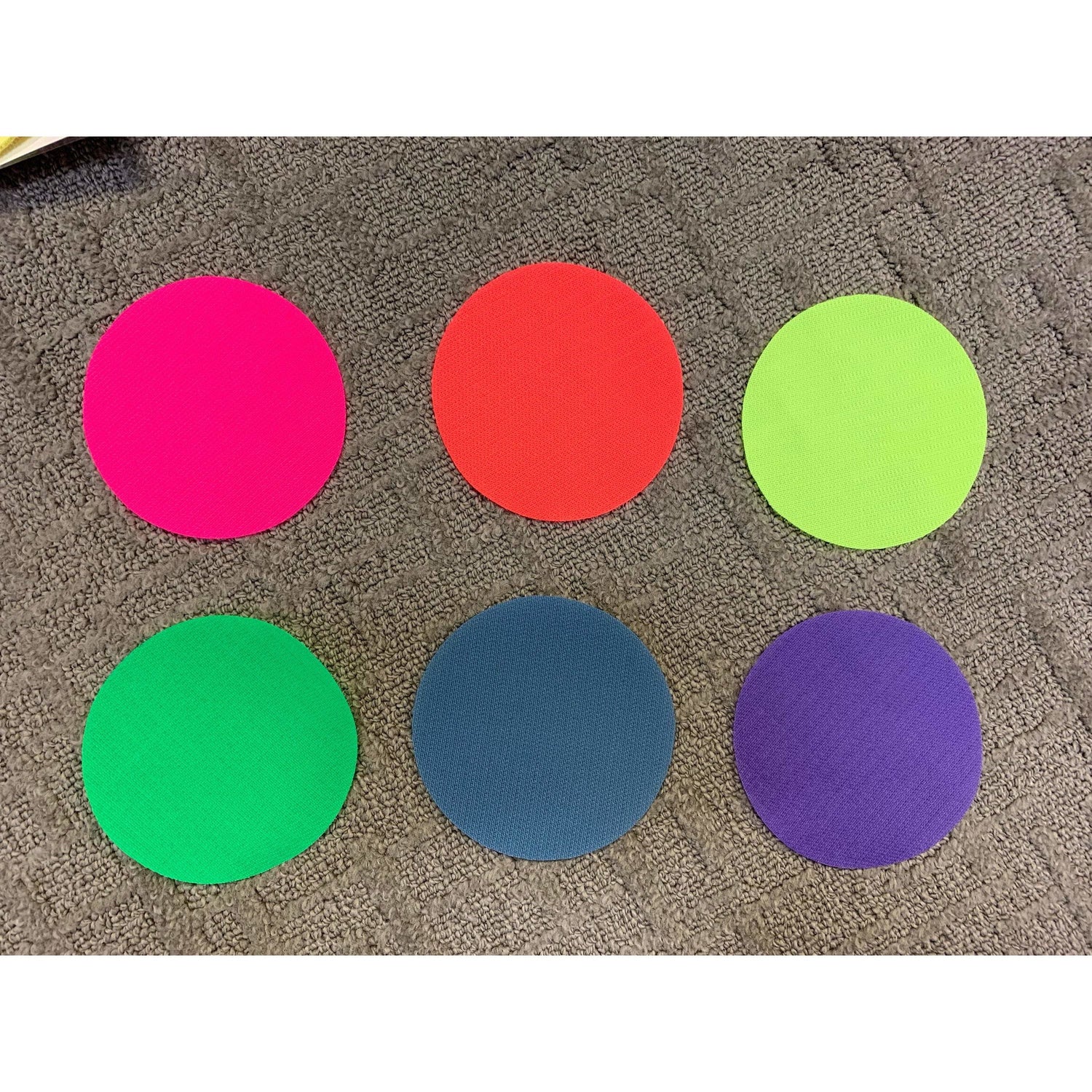 cleverclassroom-net-au - 6 Pack Neon Colours -  Clever Spots Classroom Place Markers - Clever Spots